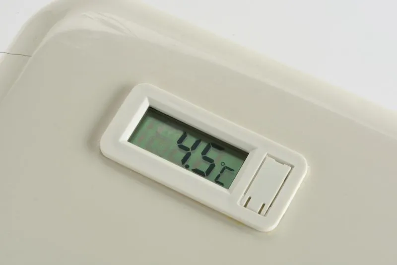 8L Nomad Medical Cool Box - Hard Gel Packs (incl. VAT)