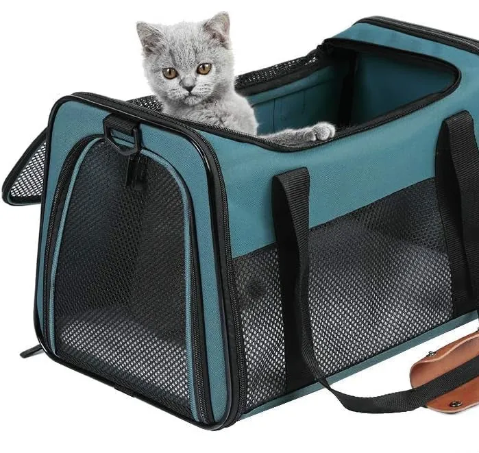 Akinerri Airline-Approved Pet Carrier
