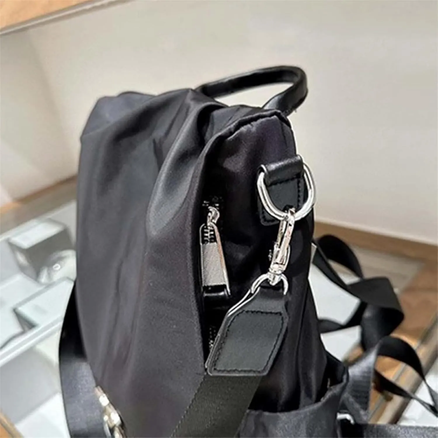 Anti-Theft Large Capacity Backpack, Women Large Capacity Travel Backpack, Leisure Shoulder Bag, For all Occasions (Multicolor)