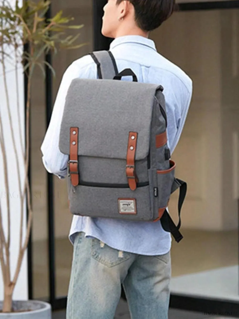 BagForLove - Classic Laptop Bag with Built-in USB Charging Hub