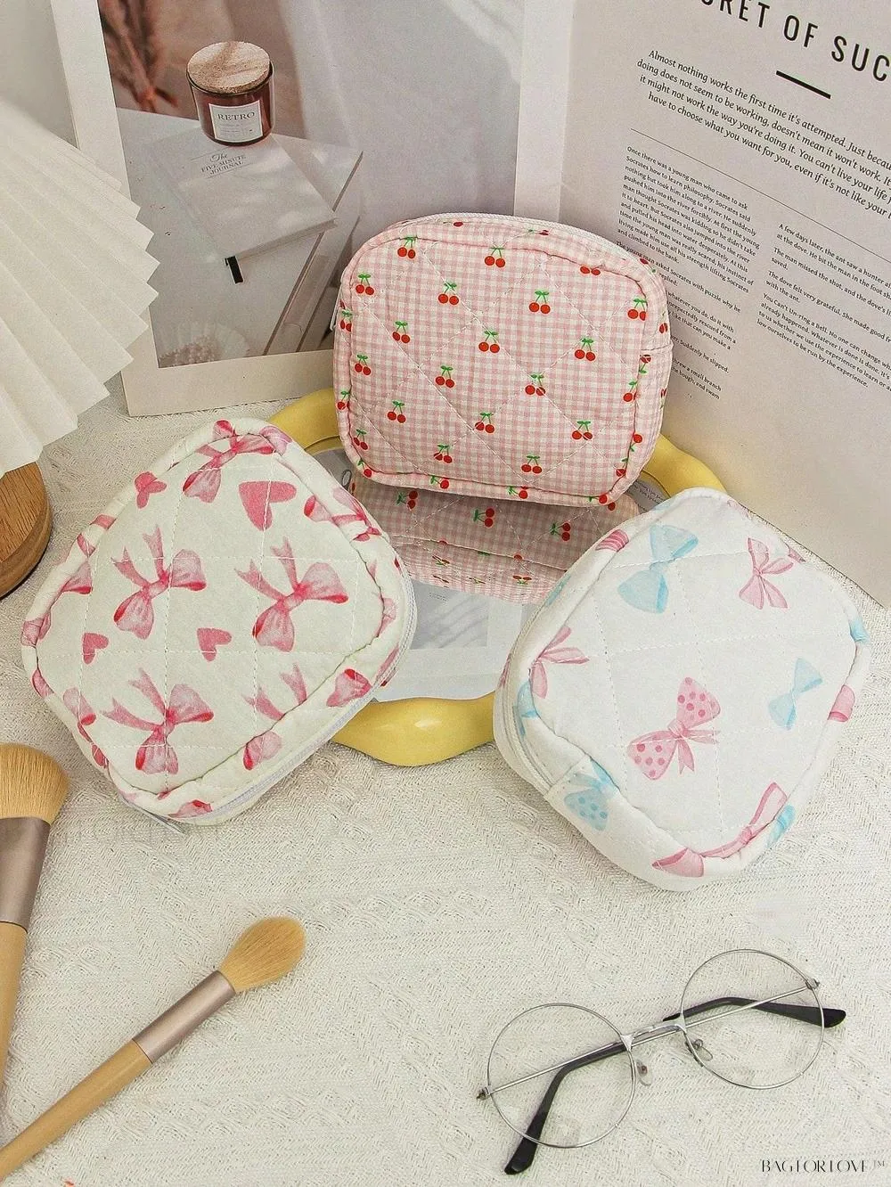 BagForLove - Cute Quilting Pouch for Women's Sanitary Products and Cosmetics