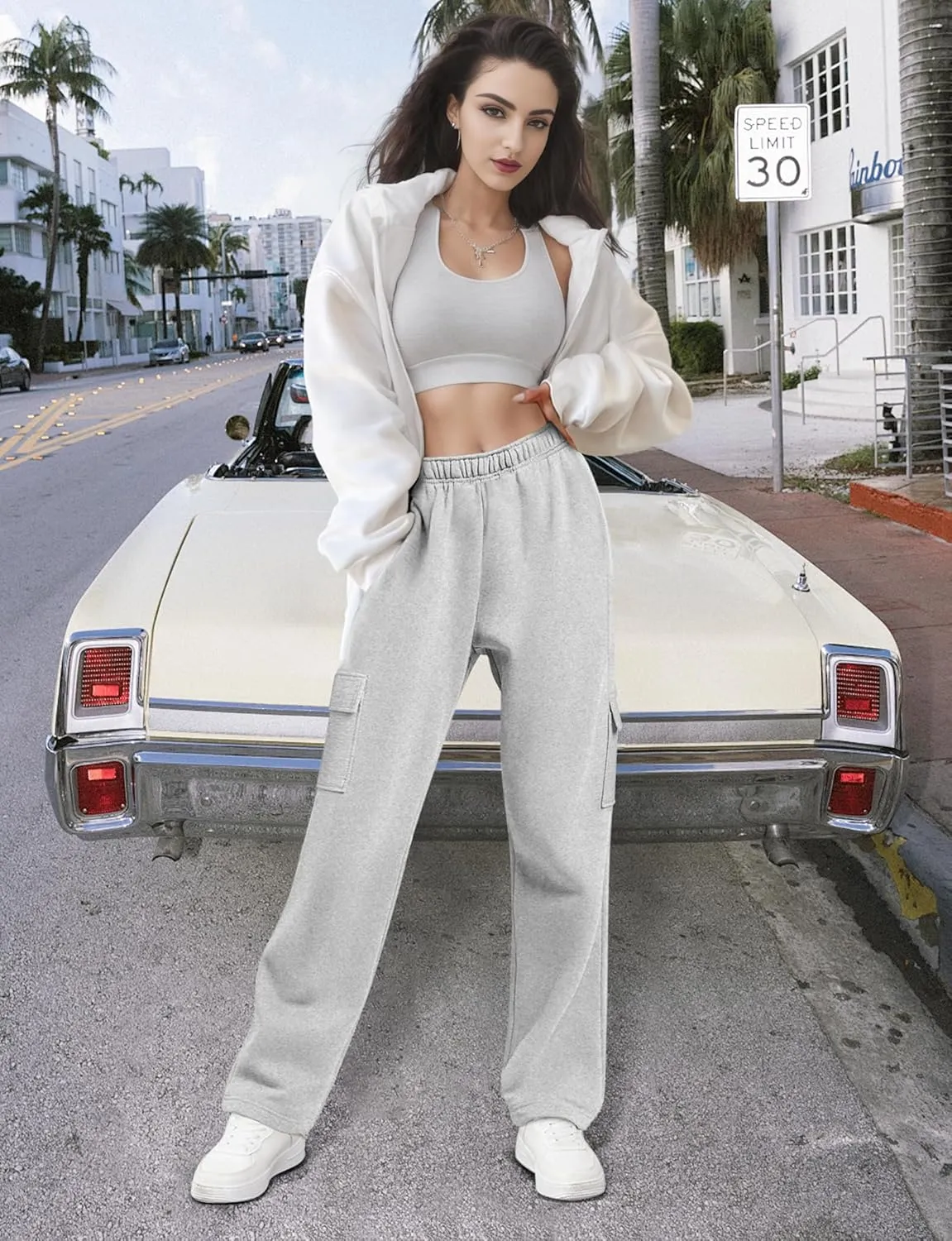 Cargo Sweatpants for Women Fleece Jogger Pants Casual Baggy Trousers Athletic Long Sweat Pants with Pockets Trendy
