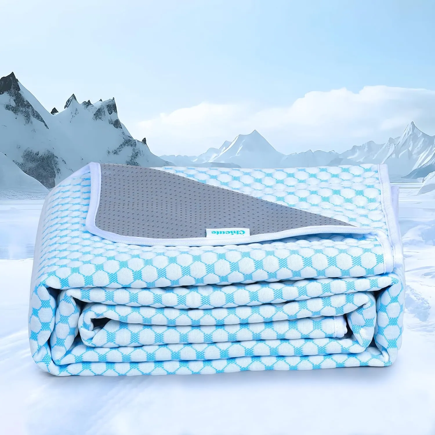 Chicute Cooling Dog Blanket for Sofa - 50x60 Waterproof Pet Blankets for Dog Bed Cover, Slip-Resistant Throw Blanket for Couch Protector, Washable Furniture Cover for Dogs, Cats, Pearl Blue
