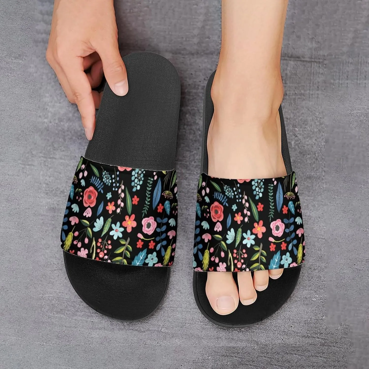 Cute Tropical Flowers & Leafs Botanical Pattern Sandals Shower Men's Sandals Bathroom Slippers Non-Slip Indoor Home House Beach Shoes