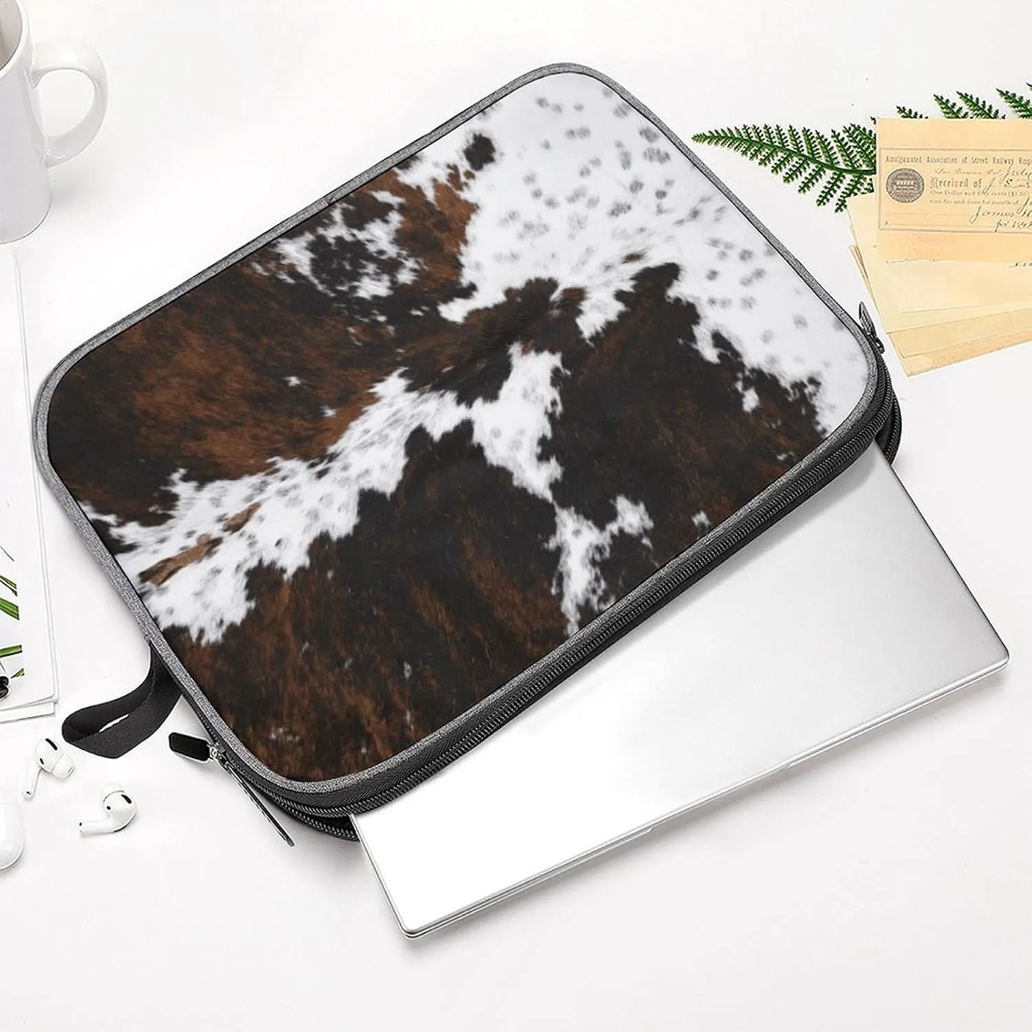 Green Boston Terrier Dogs Large Capacity Portable Laptop Case Unisex