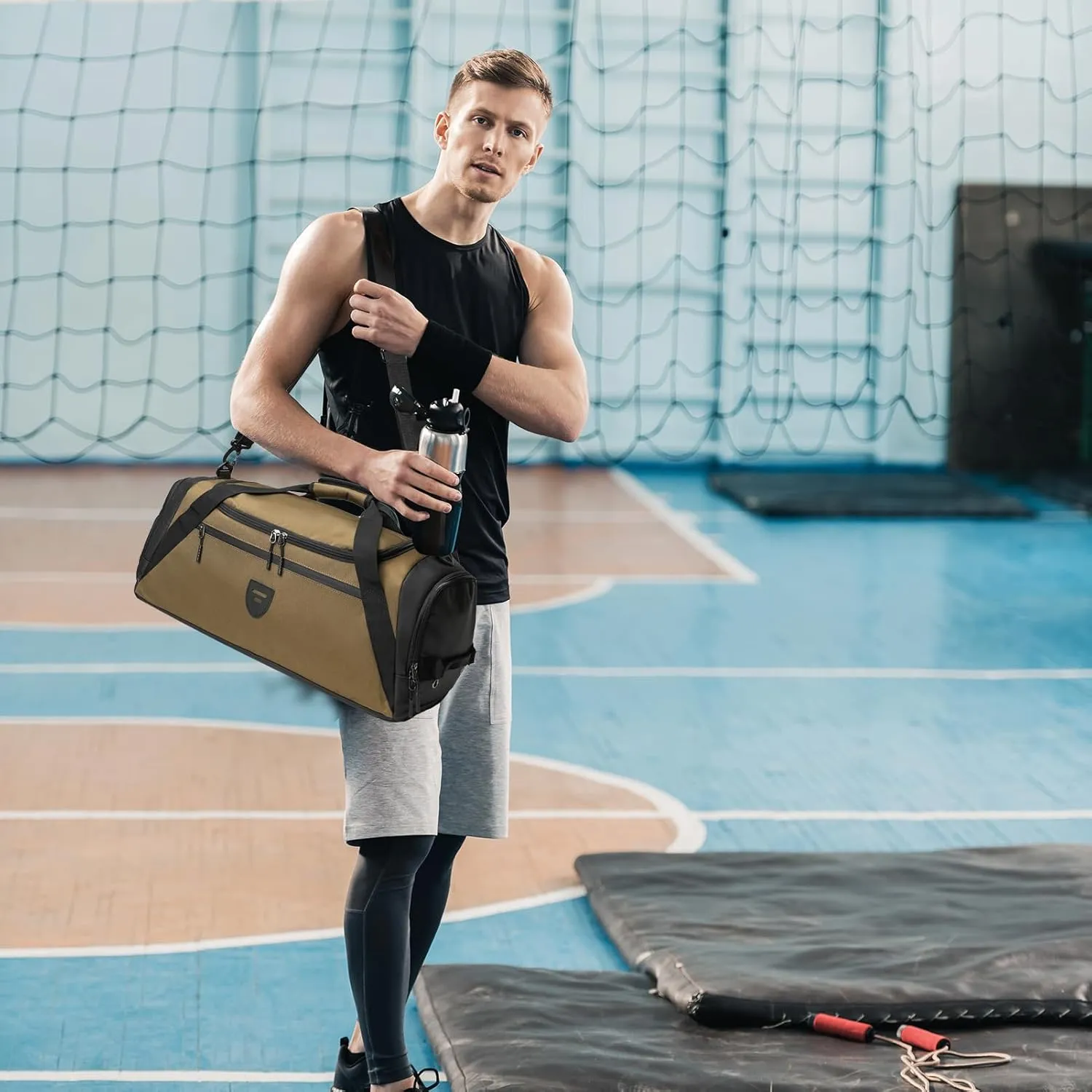 Gym Bags For Men & Women With Shoes Compartment And Wet Pocket, Sports Duffle Bag, Workout Bags For Gym Swimming Yoga,Waterproof Weekend Overnight Carry On Bag A-TD-005-Brown