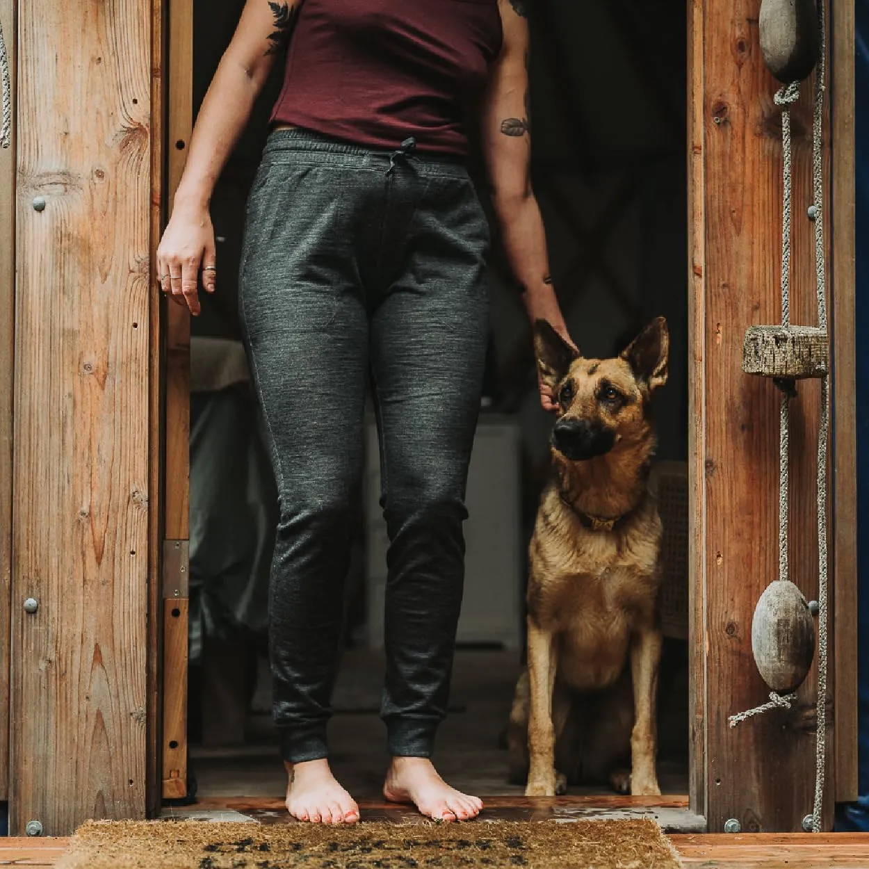 IBEX Merino Wool Nomad Joggers for Women | Lightweight & Moisture-Wicking Sweatpants Ideal for Jogging, Travel
