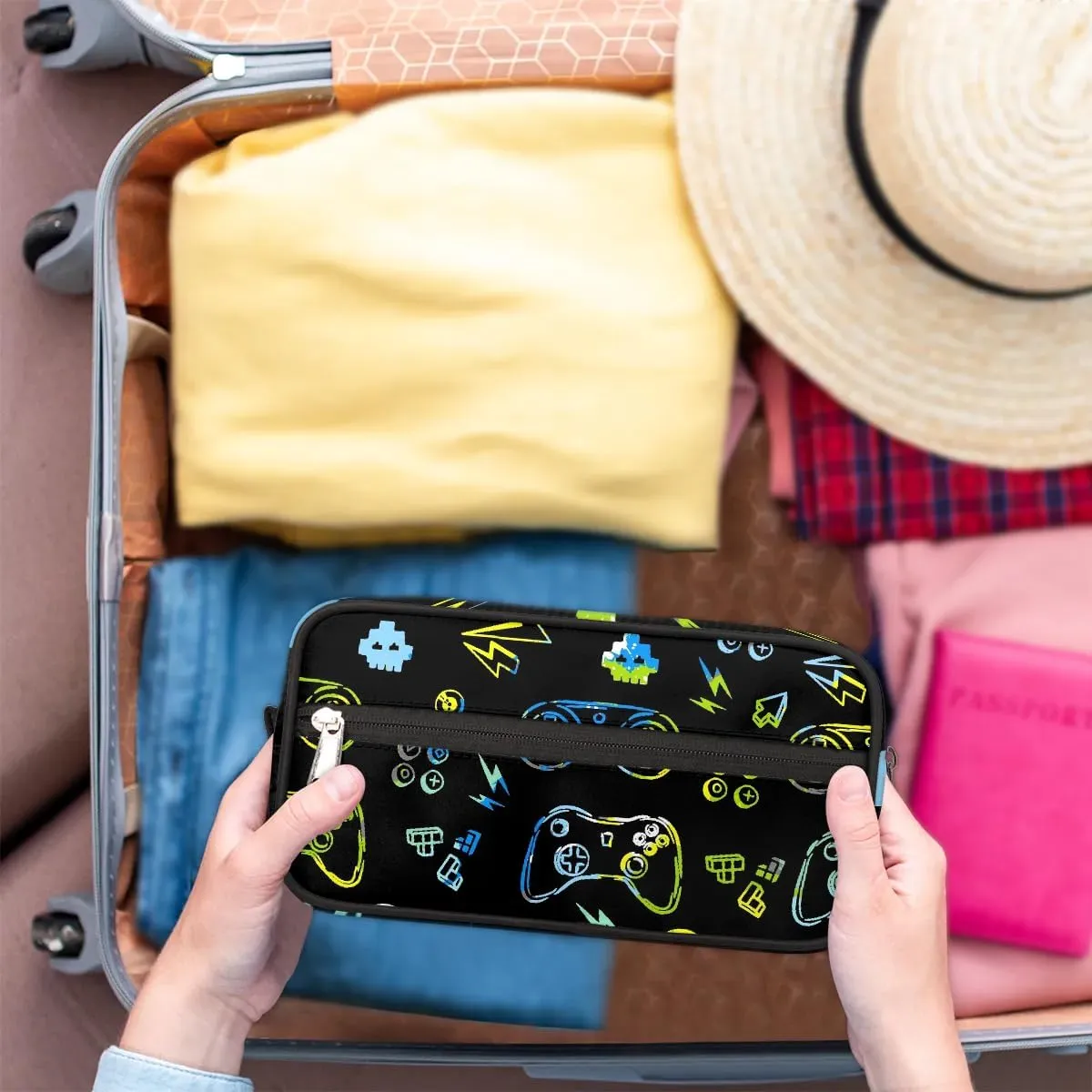 Kids Travel Toiletry Bag for Boys Men - Video Game Hanging Dopp Kit - Waterproof Shaving Bag Bathroom Bags Wash Bag for Toiletries Accessories