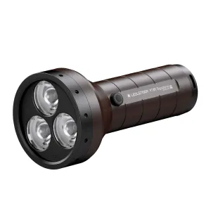 Ledlenser PP18R Signature Rechargeable Torch with Box