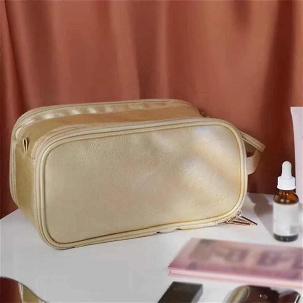 Makeup bag for women with large capacity, portable travel convenience, and internet celebrity storage bag