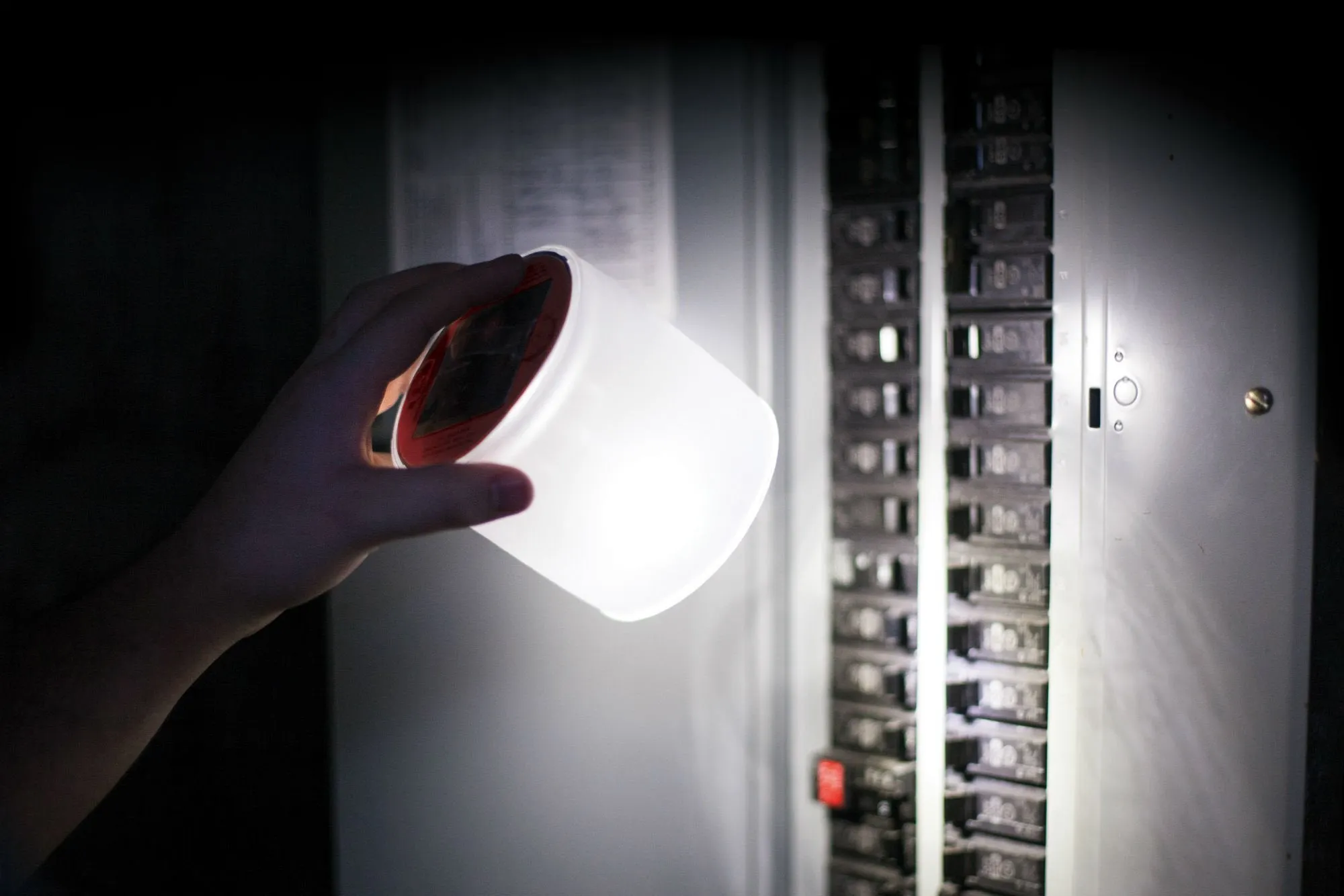 MPOWERD Luci EMRG - Inflatable Solar Light