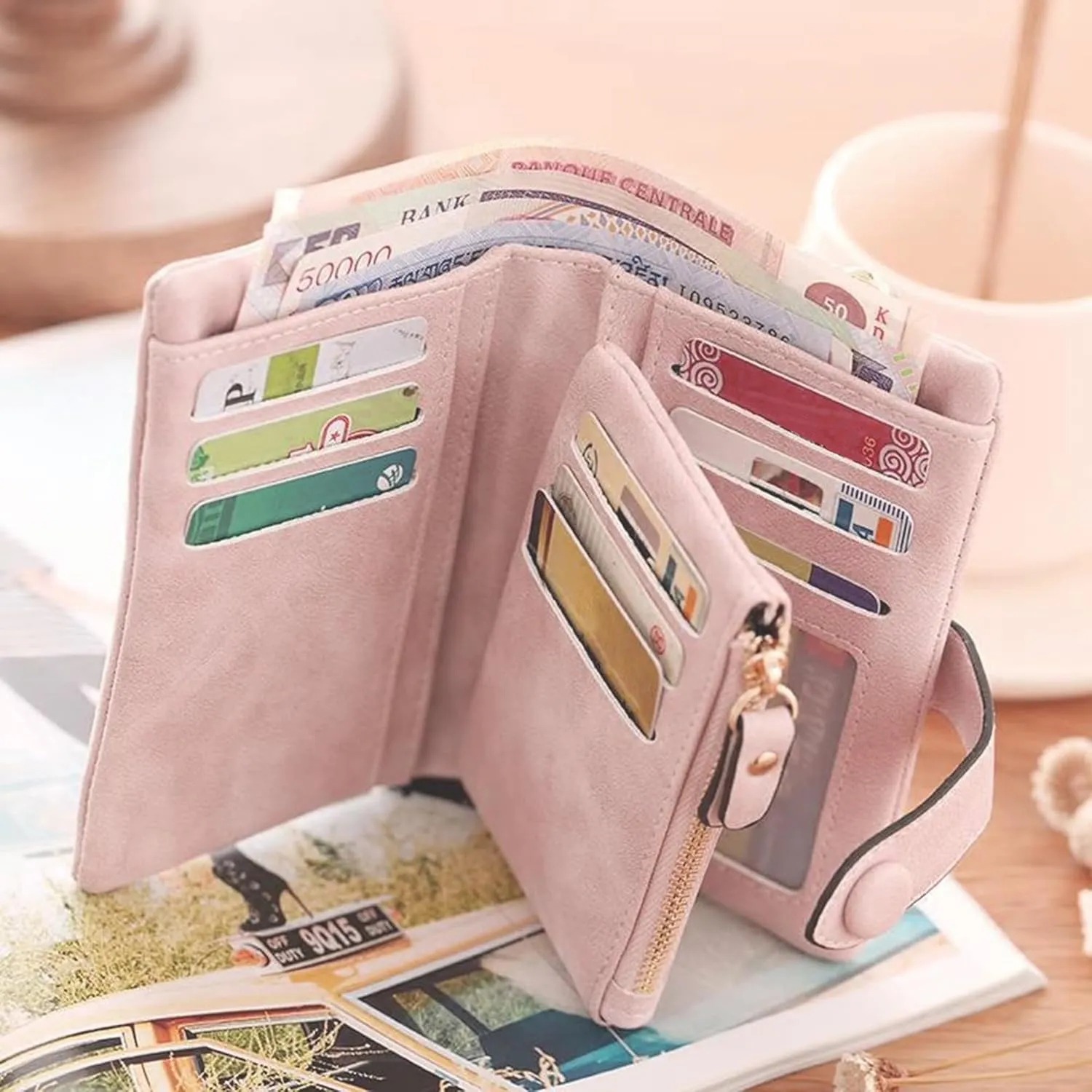Personalized Gifts for Mom - Custom Womens Wallet with Names, Gifts for Mothers Day Mom Birthday - Customized Ladies Wristlet Wallet Coin Purse Bifold Cards Holder, Green