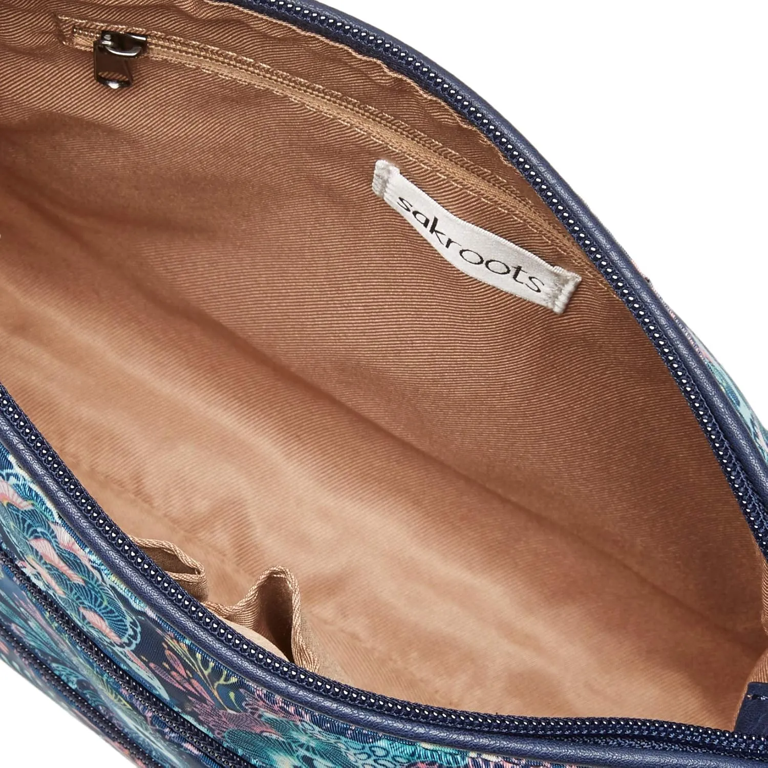 Sakroots Artist Circle Basic Crossbody in Eco Twill, Adjustable Crossbody Strap