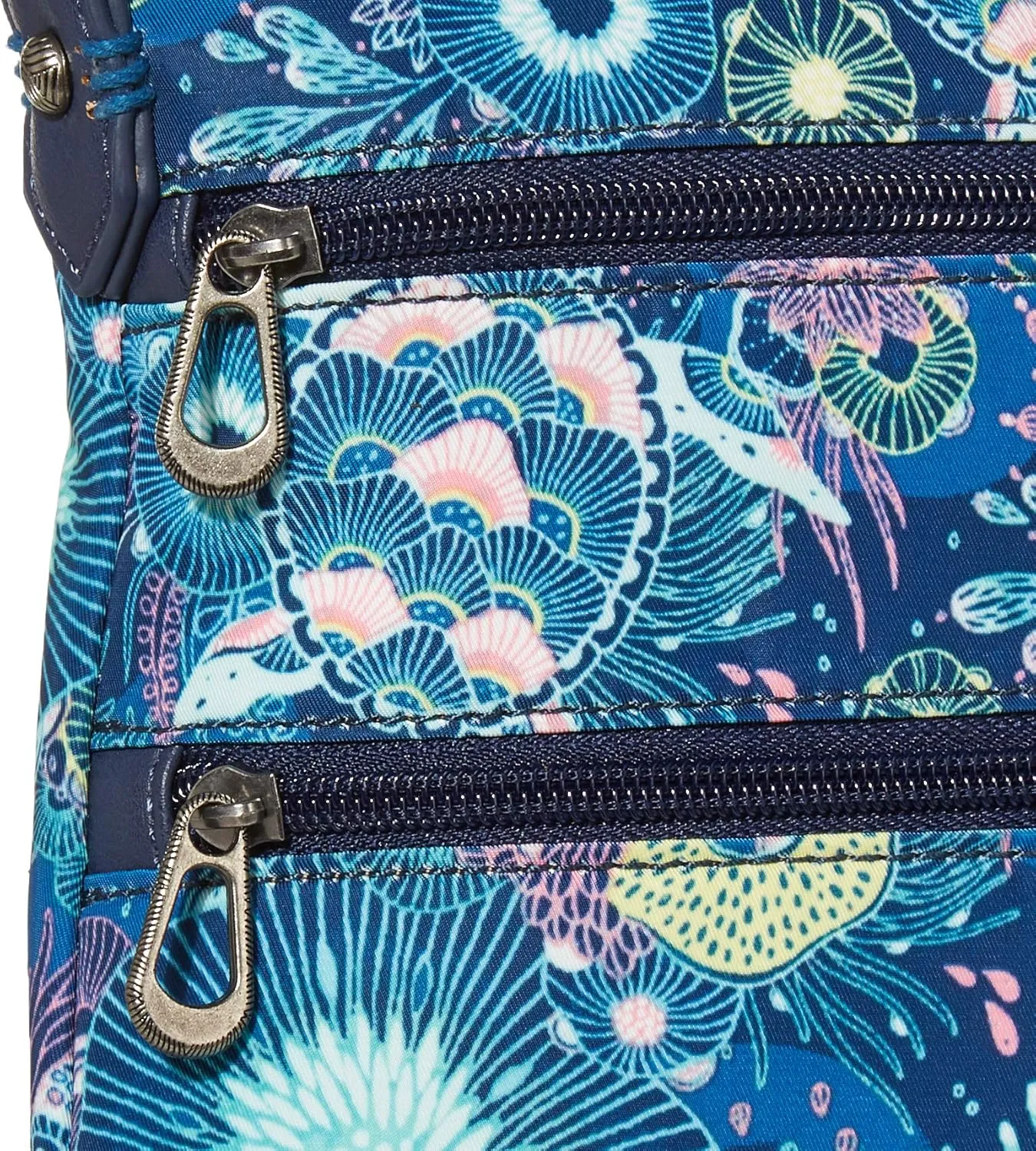 Sakroots Artist Circle Basic Crossbody in Eco Twill, Adjustable Crossbody Strap