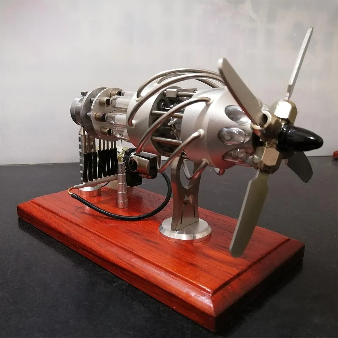 Stirling Engine Model Kit, Butane-Powered 16-Cylinder Swash Plate Hot Air Stirling Engine with Quartz Glass Cylinders & Metal Propeller for Physical Experiments Demonstration