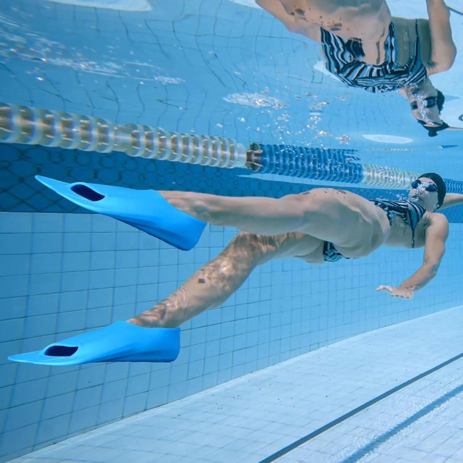 Swim Fins, Happyouth Swim Training Fins Short Fins Silicone Swim Flippers Swimming Fins with Mesh Bag for Lap Swimming Kids Adult Men Women