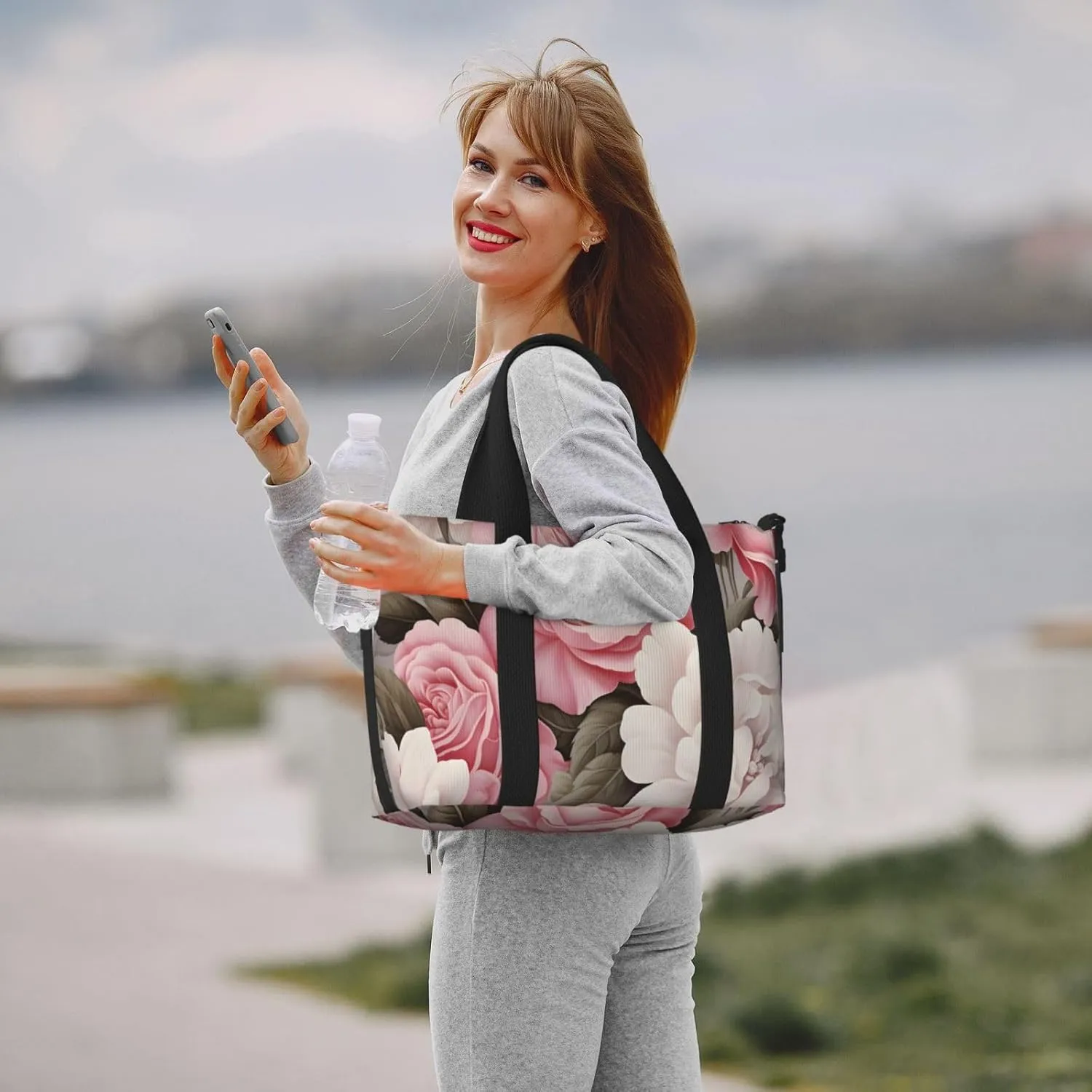 Travel Duffle Bag Flower Pink And White Roses Weekender Overnight Bags Luggage Bag for Women Men Waterproof Sports Gym Bag Hand Bag with Shoulder Strap