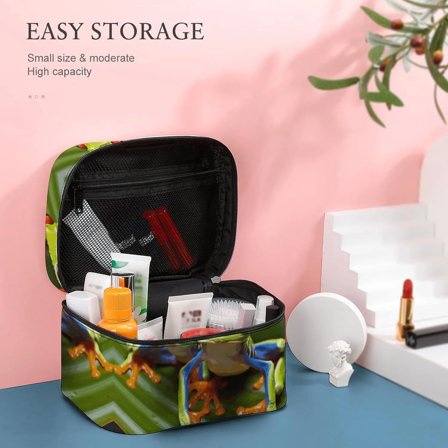 Travel Toiletry Bag for Women And Men,Red Eyed Tree Frog Toiletry Organizer, Makeup Bag Travel Organizer for Shampoo,Toiletries