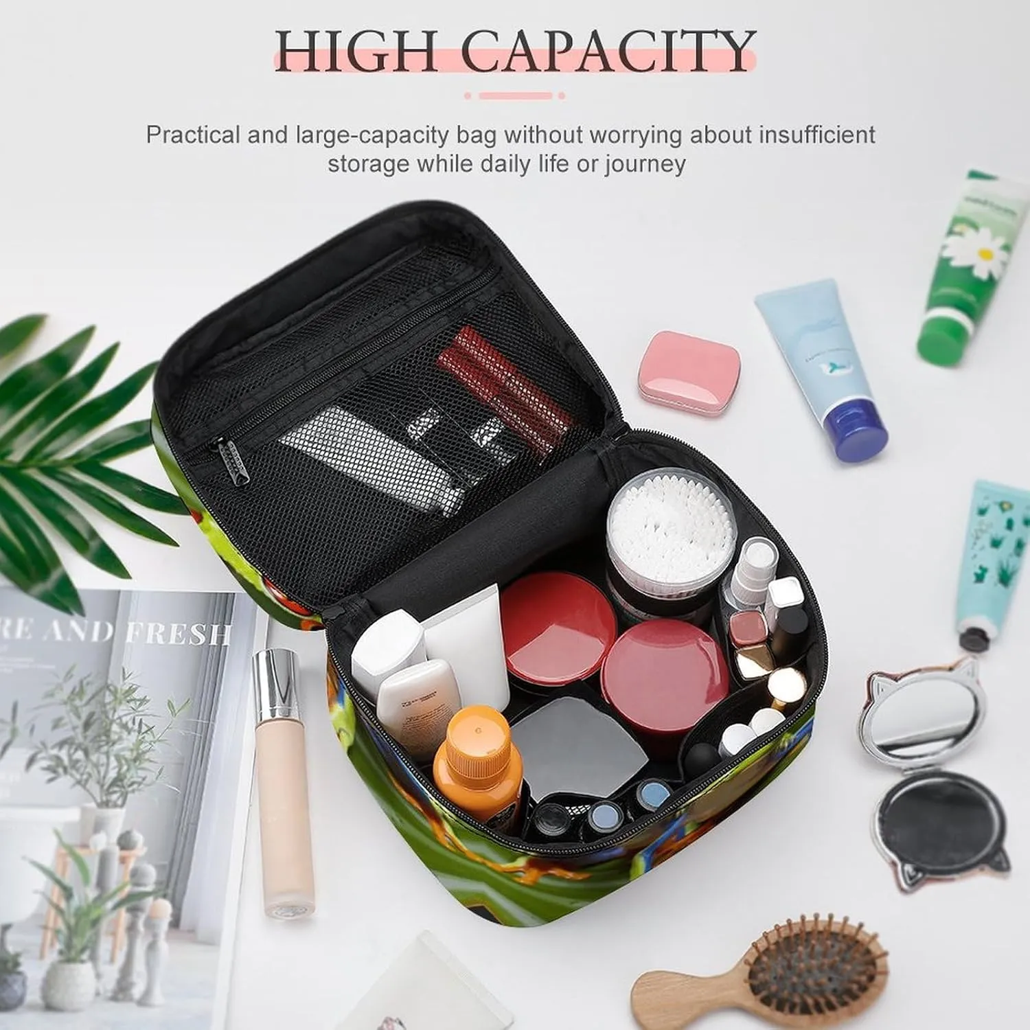 Travel Toiletry Bag for Women And Men,Red Eyed Tree Frog Toiletry Organizer, Makeup Bag Travel Organizer for Shampoo,Toiletries