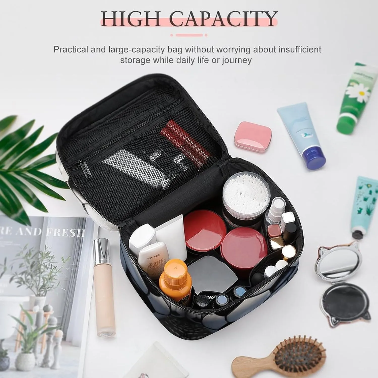 Travel Toiletry Bag for Women And Men,Soccer Ball Toiletry Organizer, Makeup Bag Travel Organizer for Shampoo,Toiletries